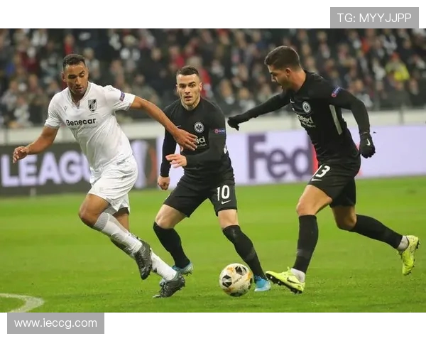 法甲球员进攻端贡献详解:关键传球、创造机会与终结效率 法甲球员进攻端贡献详解:关键传球、创造机会与终结效率