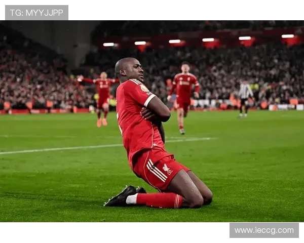 杰拉德盛赞维尔茨世界级水平期待这位年轻球员不断进步与成长